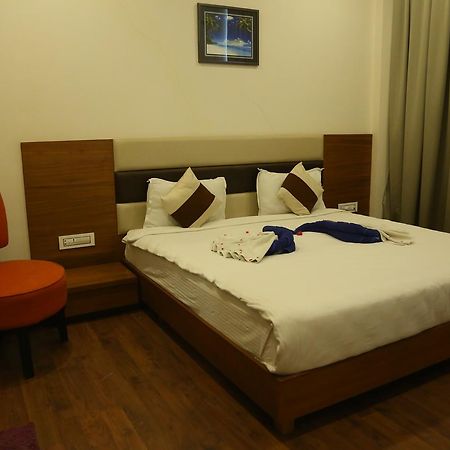 Hotel Anantaragreens Disa Ngoại thất bức ảnh