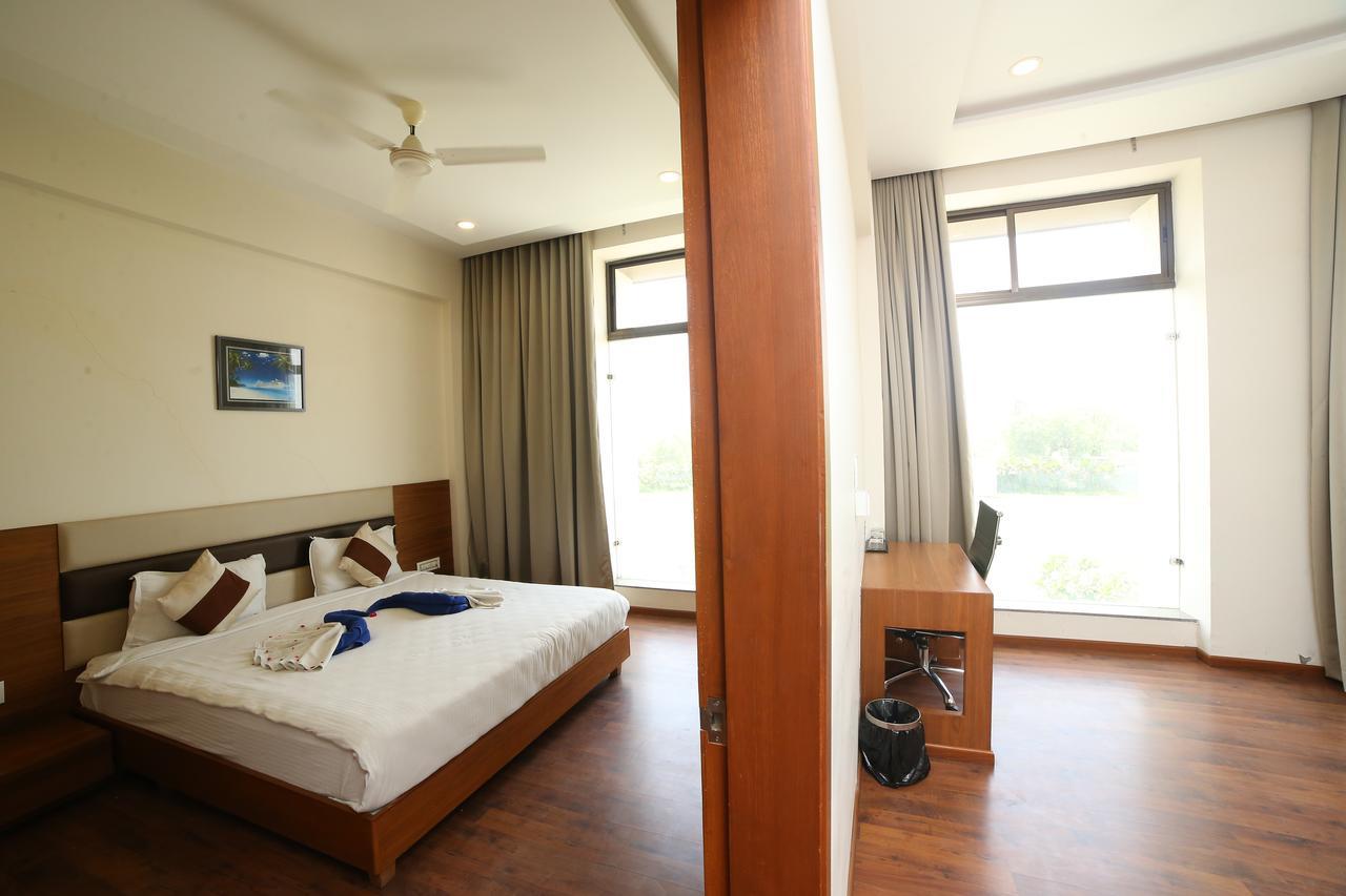 Hotel Anantaragreens Disa Ngoại thất bức ảnh