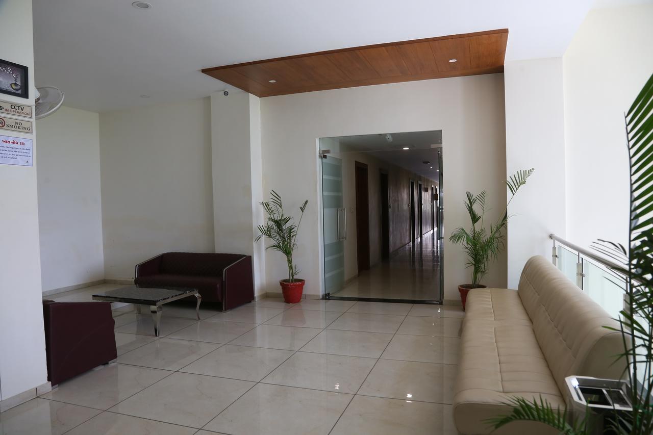 Hotel Anantaragreens Disa Ngoại thất bức ảnh